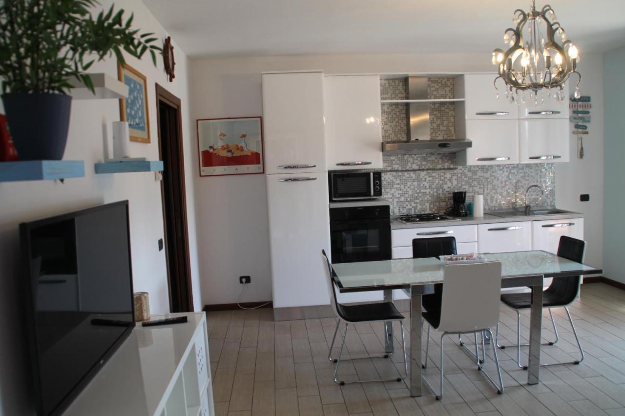 Casa Vacanze Da Riki Appartamento 2 Песк'єра-дель-Гарда Екстер'єр фото