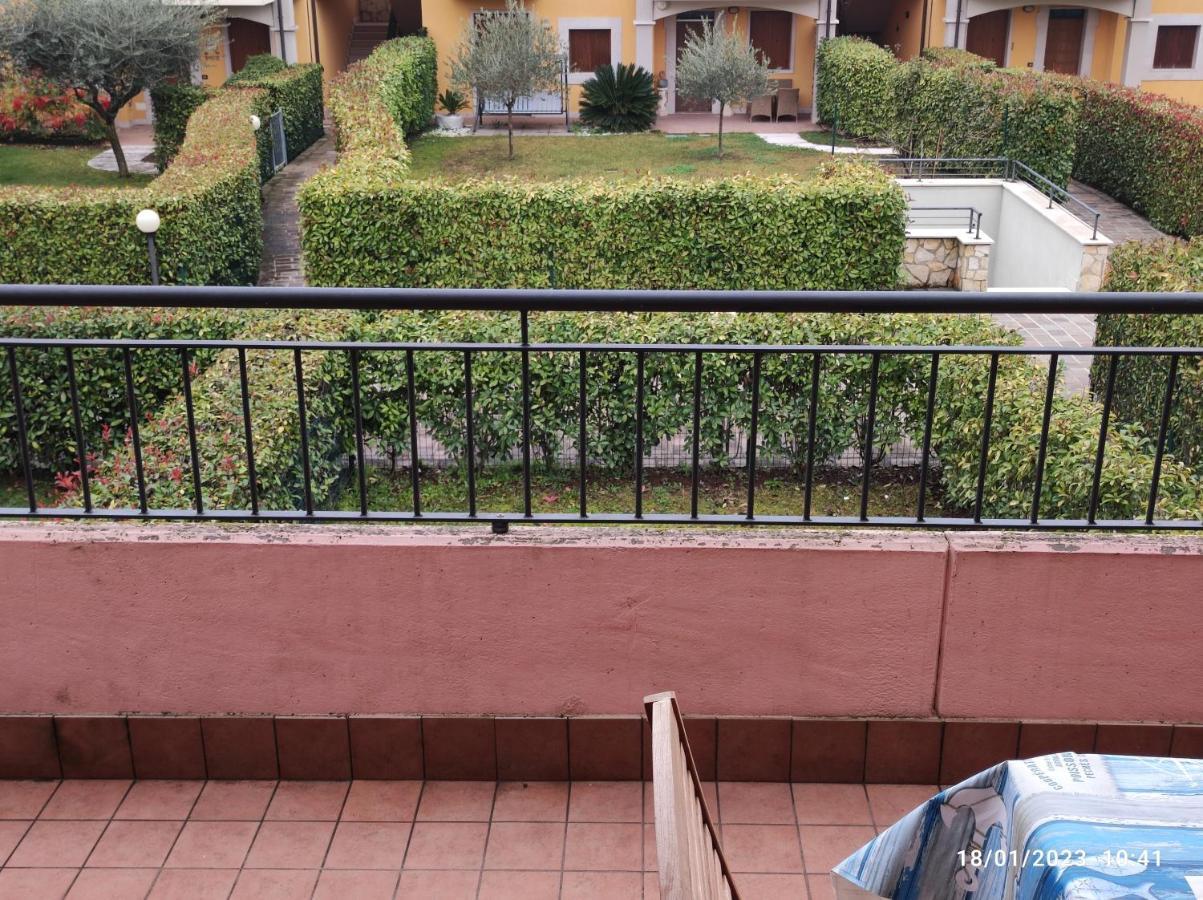 Casa Vacanze Da Riki Appartamento 2 Песк'єра-дель-Гарда Екстер'єр фото