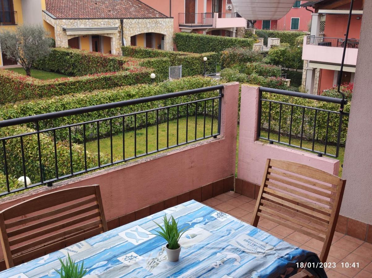 Casa Vacanze Da Riki Appartamento 2 Песк'єра-дель-Гарда Екстер'єр фото