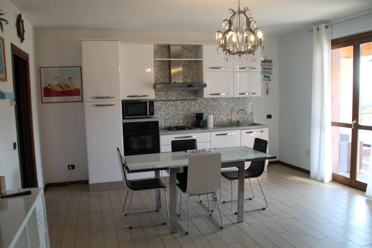Casa Vacanze Da Riki Appartamento 2 Песк'єра-дель-Гарда Екстер'єр фото
